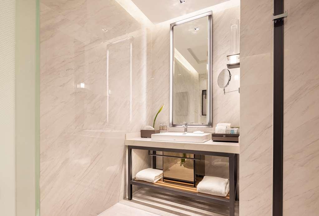 Eastin Grand Hotel Phayathai Бангкок Номер фото