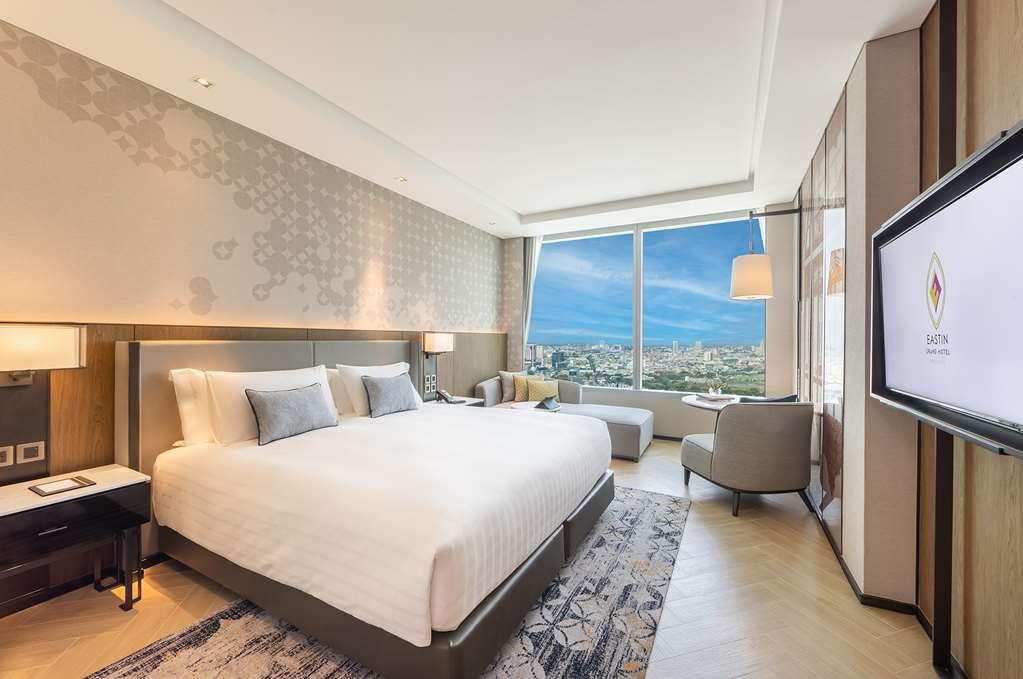 Eastin Grand Hotel Phayathai Бангкок Номер фото